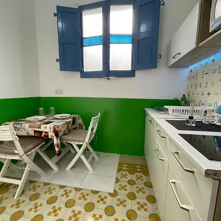 Properties - Spacious & Bright Studio In 아파트